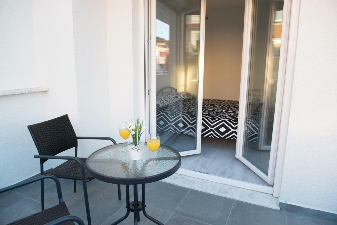 Apartma Rene Portorož Dış mekan fotoğraf